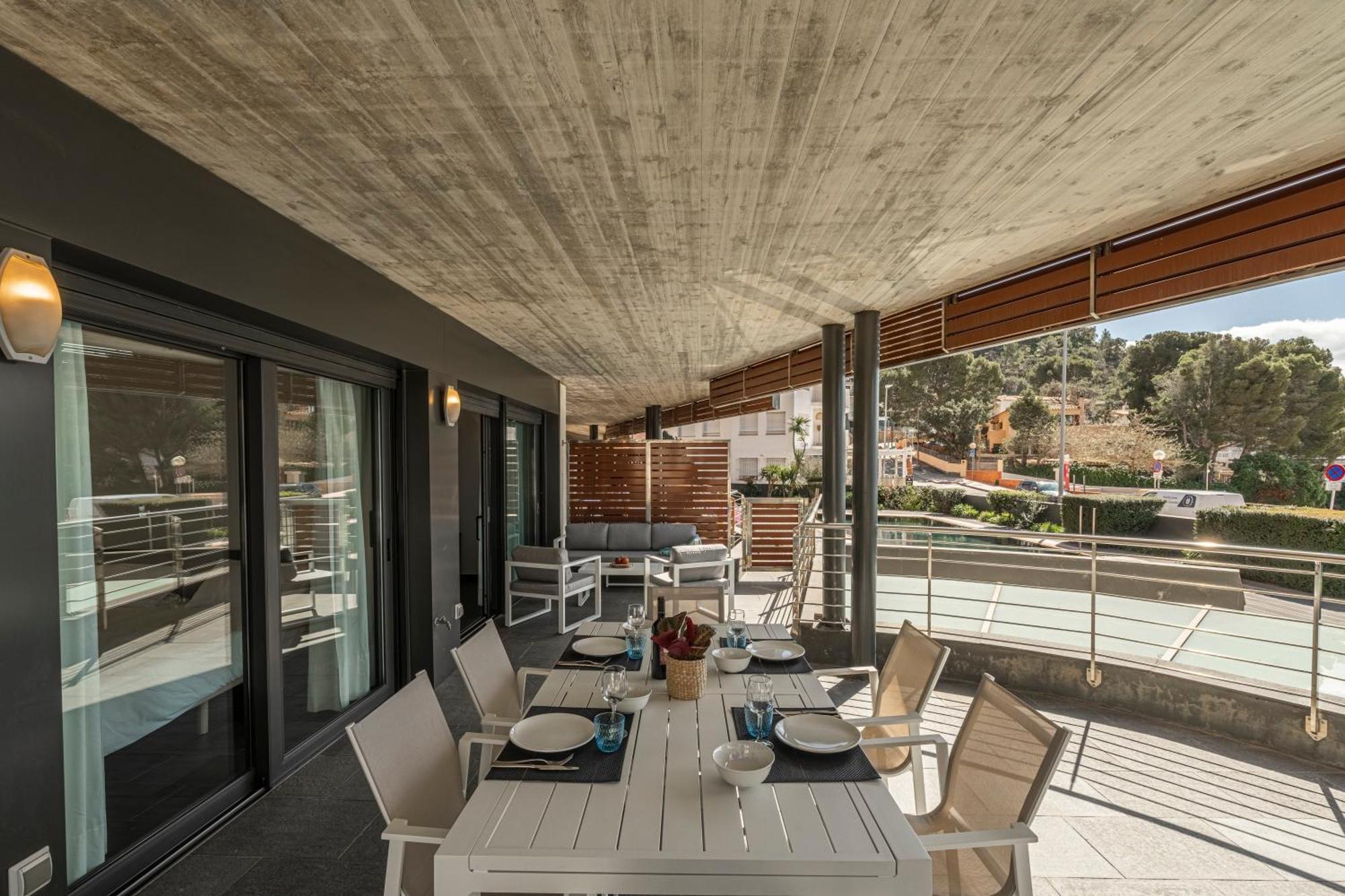 Apartamento Con Gran Terraza Delante Del Mar Rosas Exterior foto